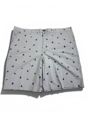Magellan Outdoors Gray Sailboat Fly Fishing Print Shorts 42W (Fit 46) Stretch